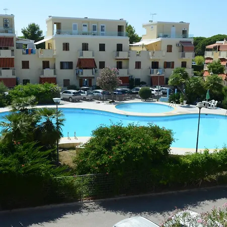 Topfloor With Furnished Terrace Near The Sea *