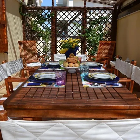 Topfloor With Furnished Terrace Near The Sea