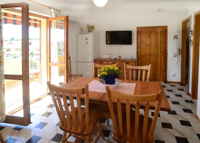 Apartment Topfloor With Furnished Terrace Near The Sea