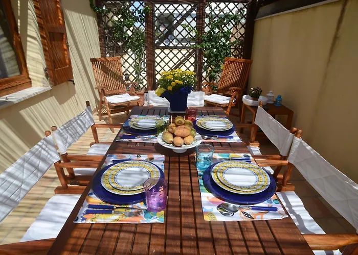 Апартаменты Topfloor With Furnished Terrace Near The Sea