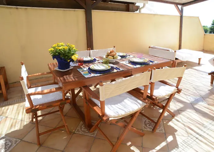 Апартаменты Topfloor With Furnished Terrace Near The Sea *