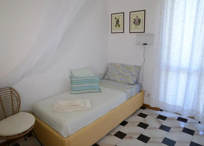 Topfloor With Furnished Terrace Near The Sea * Alghero