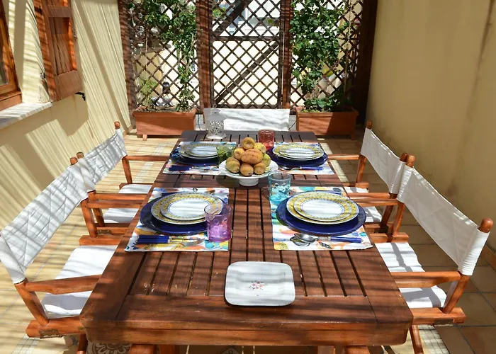 Apartment Topfloor With Furnished Terrace Near The Sea Alghero