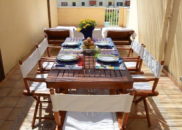 Topfloor With Furnished Terrace Near The Sea * Альгеро