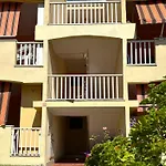Topfloor With Furnished Terrace Near The Sea *