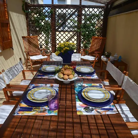 Topfloor With Furnished Terrace Near The Sea Apartmán Alghero