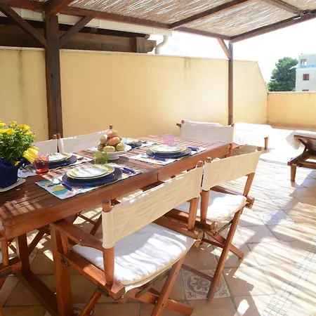 Apartment Topfloor With Furnished Terrace Near The Sea