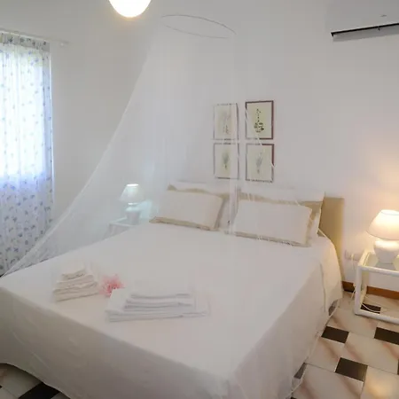 Topfloor With Furnished Terrace Near The Sea Apartment