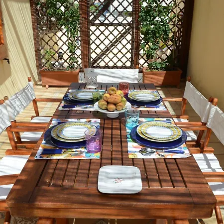Apartmán Topfloor With Furnished Terrace Near The Sea Alghero