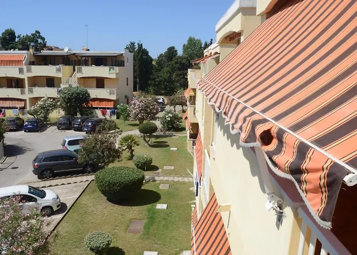 Topfloor With Furnished Terrace Near The Sea Apartament