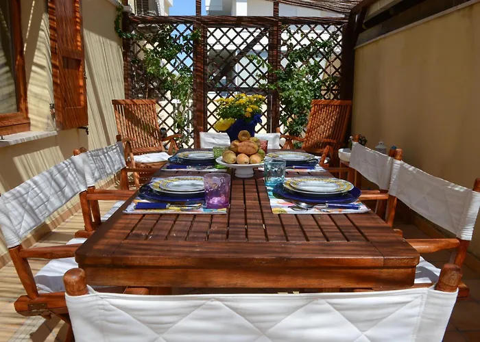 Topfloor With Furnished Terrace Near The Sea